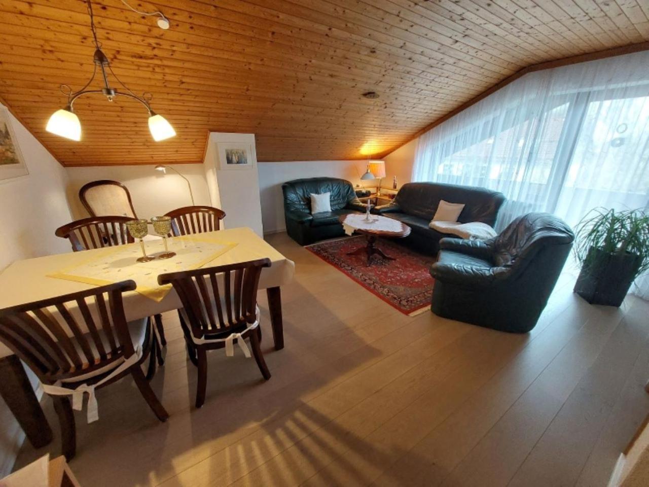 ブラウンラーゲHarzhaus Rauchアパートメント 部屋 写真